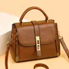 Bolso de Mujer 2023 Nuevo Moda Vintage Bolso de Hombro Cuero Suave Mediana Edad Mano Cruzado Bolso de Mujer Venta al por Mayor Tendencia