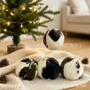 Bestseller transfronterizo: calcetines decorativos de felpa con estampado de vaca en negro, blanco y marrón, bolsas de regalo de caramelo, faldas para árbol de Navidad y bolas de Navidad