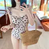 Directo de fábrica 2020 nuevo traje de baño vintage floral de una pieza para mujer bikini delgado aguas termales Resort de playa traje de baño
