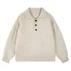 Novo suéter casual de moda estilo old money de luxo leve com lapela decorada com botões de manga comprida para homens, cardigã de tricô de manga comprida masculino