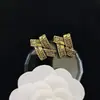 Pendientes de alta calidad para todo tipo de atuendos, pendientes de moda para hombres y mujeres, letras de pedrería, todo a juego, pasador de plata s925, accesorios de aleación