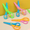 Tijeras Seguras Cortadas a Mano Jardín de Infancia Hecho a Mano DIY Corte de Papel Uso Elástico Anti-pellizco Tijeras Pequeñas Venta al por Mayor