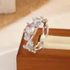 Anillo Romántico de Zirconia con Forma de Hoja Estilo Francés, Exquisita Artesanía de Microincrustación, Anillo Abierto, Accesorio de Ambiente Suave y Sensación de Alta Gama