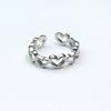 Anillo de apertura de acero de titanio antiguo de gran venta que no se desvanece, diseño de nicho para amantes del anillo de acero inoxidable, joyería al por mayor