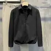Top negro moderno juvenil de alta gama de dos piezas falsas para hombre, estilo coreano, costuras retro, cuello de camisa ajustado, todo a juego para hombre