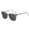 Óculos de Sol Moda Caixa 2025 UV400 Anti-UV Óculos de Sol Feminino Alto Senso Casual Óculos para Foto