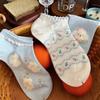 Calcetines Cortos de Nuevo Estilo de Primavera y Verano para Mujer con Diseño Floral Transpirable Azul y Blanco con Bordado de Relieve Estéreo Calcetines de Cachorro