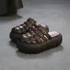 Zapatillas Tejidas de Punta Cerrada Versátiles y de Moda para Mujer, Nuevos Sandalias Ligeras Slip-On de Suela Gruesa Verano 2026