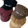 Boina Marrón Retro Japonesa con Hebilla de Cinturón para Mujer, Moderna y Elegante, Sombrero Artístico de Pintor de Nubes