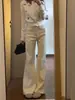 Jeans Acampanados Blanco Albaricoque para Mujer, Talla Grande de Verano, Estilo Nuevo, No Ajustados, Versátiles, Adelgazantes, Pantalones Acampanados de Largo Completo