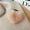 Venta al por mayor de fábrica Cintas para el pelo de pelo de conejo Rex Sujetadores para coleta Cuerdas para la cabeza Estilo Celebridad de Internet Cuerdas para el pelo Accesorios para el pelo de corazón de felpa Otoño Invierno Mujeres