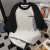 Top Soltinho Retrô Americano de Verão 2025 Comprimento Médio Design de Nicho Camiseta de Manga Curta com Estampa de Letras Ins para Mulheres