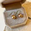 Novos Brincos de Pérola Branca com Salto Alto Gancho de Orelha Retro Francês Luxo Leve High-end Moda Elegante Acessórios de Orelha Versáteis