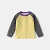 Nuevas Camisetas de Primavera Estilo Coreano para Niños Pequeños, Camisetas de Manga Larga para Niños con Mangas Ranglán, Camisetas Base, Disponibles al por Mayor