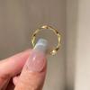 Venta Caliente Transfronteriza Ins Anillo Mobius de Acero Inoxidable Oro de 18K Sin Decoloración Lujo Accesible Acero de Titanio de Alta Gama Joyería de Mano