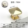 Novo Estilo Chinês Dourado Escovado Nórdico Luxo Leve Porta de Armário Guarda-roupa Anel de Puxar de Furo Único de Cobre Imitado Gaveta de Móveis Puxador Pequeno Redondo