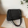 Bolso Tote de Cadena de Textura de Alta Gama Nuevo Primavera Verano 2025 para Mujer, Bolso de Hombro de Gran Capacidad para Combinar con Todo, Patrón Lichi, Axila