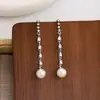 Brincos de Pérola em Laço, Brincos Femininos de Alto Padrão, Design de Nicho, Brincos Versáteis de Estilo Frio para Mulheres