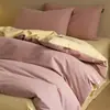 Juego de cuatro piezas de algodón puro cepillado de lujo ligero para otoño e invierno, juego de ropa de cama de tres piezas de color liso bicolor de algodón cálido y grueso