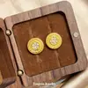 Brinco de Espiga de Trigo Tecido com Fio Dourado e Strass Dourado Areia Pingente Redondo Cinto Mesmo Estilo da Loja Dez Mil Ouro Brincos Redondos de Tarraxa Presente Exquisito para Namorada
