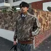 2026 Moda de rua de primavera estilo americano nova jaqueta moletom com estampa de leopardo gola alta solta top casual retrô