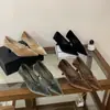 Zapatos de mujer de punta fina estilo francés, zapatos nuevos de tacón alto para otoño de 2026