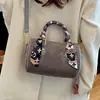 Bolso de Viaje para Mujer Gamuza Almohada Bolso de Mano Versátil Otoño 2026 Bolso de Hombro de Felpa Bolso Cruzado Nuevo Simple de Moda