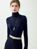 Nuevo suéter de cuello alto 100% lana fina para otoño e invierno, corte ajustado, manga larga, suéter básico para mujer