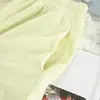 Estilo Outono e Inverno Novo Europeu e Americano Transfronteiriço Amarelo Sem Mangas Shorts Que Podem Ser Usados Fora, Conjunto de Duas Peças Casual Moda Malha Roupa de Casa para Mulheres