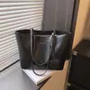 Bolsa Tote Grande Capacidade Estilo Coreano para Mulheres Verão 2026 Novo Estilo Bolsa de Ombro Versátil Tendência para Trabalho e Deslocamento
