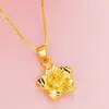 Novo Pingente de Ouro de Areia Vietnamita Exquisite Pequena Flor Colar Joias para Mulheres, Cobre Banhado a Ouro Imitation Acessórios de Casamento de Ouro Espesso