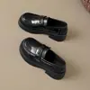 Mocassins marrons para mulheres, com sola grossa, adequados para primavera e outono, estilo uniforme JK, sapatos pequenos de couro, estilo préppy britânico, sapatilhas Mary Jane, perfeitos com saias