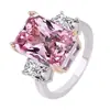 Transmisión en Vivo por Toda Europa Venta Caliente Corte Radiante Piedra Rosa Piedra Principal con Anillo de Diamante Blanco Anillo para Mujer de Alta Gama con Piedra de Color para Mujer