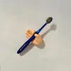 Suporte de Toalha Simples do Mickey Suporte de Escova de Dentes Montado na Parede para Crianças Gancho Adesivo Suporte de Armazenamento de Banheiro para Família de Quatro Sem Pregos