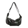 Bolso versátil de gran capacidad para mujer, nuevo estilo 2026, bolso cruzado de cuero suave de nicho, el bolso tipo bola de masa de moda para el trabajo y los desplazamientos de este año