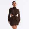 Ropa de Mujer Europea y Americana 2026 Otoño Nuevo Estilo Color Sólido Casual Cuello Alto Hueco Corto Manga Larga Ajustado Bodycon Vestido