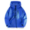 Chaqueta de montañismo para exteriores a prueba de viento e impermeable, tres en uno, con carcasa dura, estilo Luotuo, para mujer, nuevo estilo 2026, para hombre