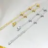 Pulsera de Trébol de Cuatro Hojas Incrustada con Diamantes, Acero de Titanio, Diseño Simple y de Moda, Estilo Japonés y Coreano, Pulsera Versátil con Incrustación de Circonita