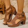 2026 E-commerce Transfronteiriço Calçados Femininos Plus Size Novo Estilo Peep-toe Sandálias Romanas de Salto Grosso Vazadas Respiráveis Sandálias com Zíper Atrás Salto Alto
