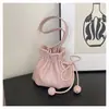 Bolso Cubo Cruzado de Hombro Grande para Viajes Diarios de Mujeres, Estilo Coreano con Cierre de Cordón, Nuevo Tendencia Verano 2026 Color Sólido Diseño Simple