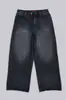 Calça Jeans Reta de Perna Larga Vintage Estilo High Street Americano Preta e Cinza com Estampa de Padrão e Design de Rebites para Homens Casuais