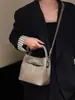 Bolso de Mano Minimalista Popular Transfronterizo 2026 Primavera Nuevo Bolso Cubo de Color Sólido Bolso de Hombro Casual para Viajar Bolso Cruzado