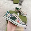 Tênis de Lona Bordado Marca G Modelo Novo Primavera 2025 Sapatos Vulcanizados de Cano Baixo Tênis Casuais Retrô Estilo Casal