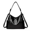 Bolsas Femininas Transfronteiriças, Novo Estilo Tendência para Senhoras de Meia-Idade, Grande Capacidade Casual Simples Versátil Bolsa Transversal de Ombro