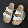 Moda de Verano 2026 Ropa de Abrigo Cruzada Tallas Grandes Chanclas Birkenstock de Suela Plana para Mujer Comercio Exterior Al por Mayor
