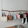Bolsa Tote de Grande Capacidade Transfronteiriça, Bolsa de Ombro de Luxo de Nicho de Alta Qualidade, Bolsa de Mão Simples da Moda Feminina Bolsa Platina
