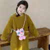 Excelente Bolsa Cruzada Roja Festiva Estilo Danza del León Chino de Año Nuevo para Niños, Bolsa de Accesorios Tradicional de Peluche Hanfu