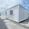 Casas modulares pré-fabricadas móveis, adequadas tanto para projetos de construção domésticos quanto internacionais, são destacáveis e podem ser montadas como casas contêiner, edifícios de escritórios ou dormitórios para uso residencial.