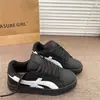 Zapatillas de Mujer de Nicho 2025 Nuevos Zapatos Versátiles de Moda Negros con Suelas Gruesas para Aumento de Altura, Mocasines Deportivos Casuales