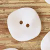 Botões de resina quadrados mini de dois furos, botões decorativos simples de alta qualidade para casacos, cardigans de pelúcia e roupas infantis